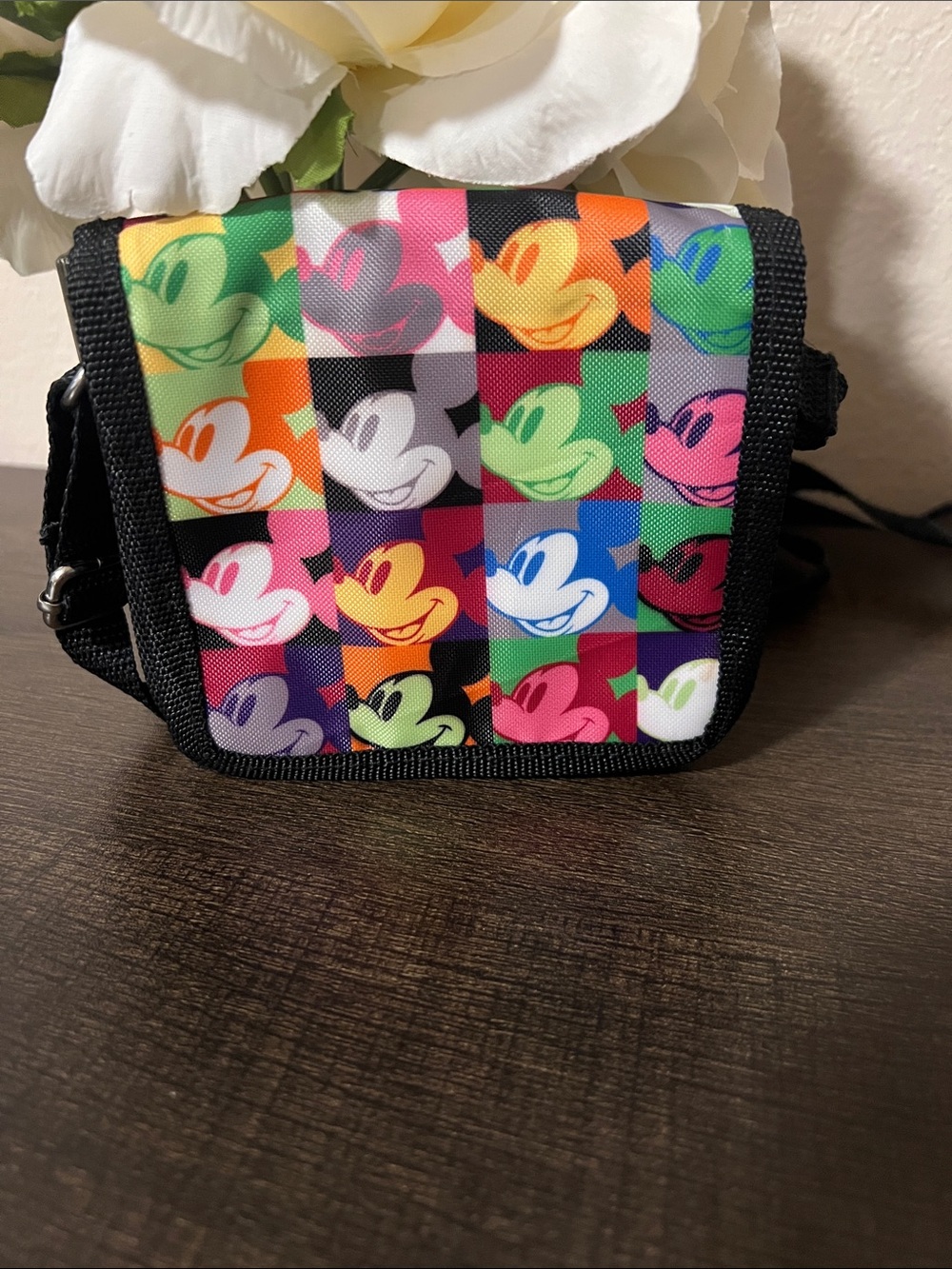 Disney Mickey Mouse Crossbody Bag/Wallet